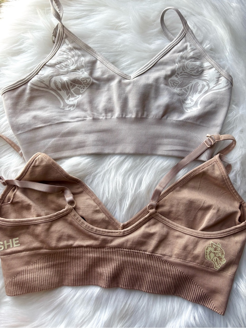 Darc Sport Dual-Tone Seamless V-Neck Bralettes in Light Taupe & Warm Beige